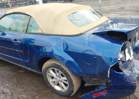 2008 Ford Mustang V6 Premium z USA, uszkodzony, nr VIN 1ZVHT84N785165599